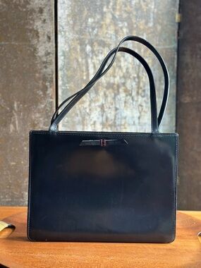 kate Spade Black Leather Double-Handle Shoulder Bag